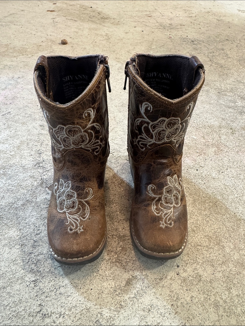 Shyanne Brown Kids' Western Boots with White Floral Embroidery